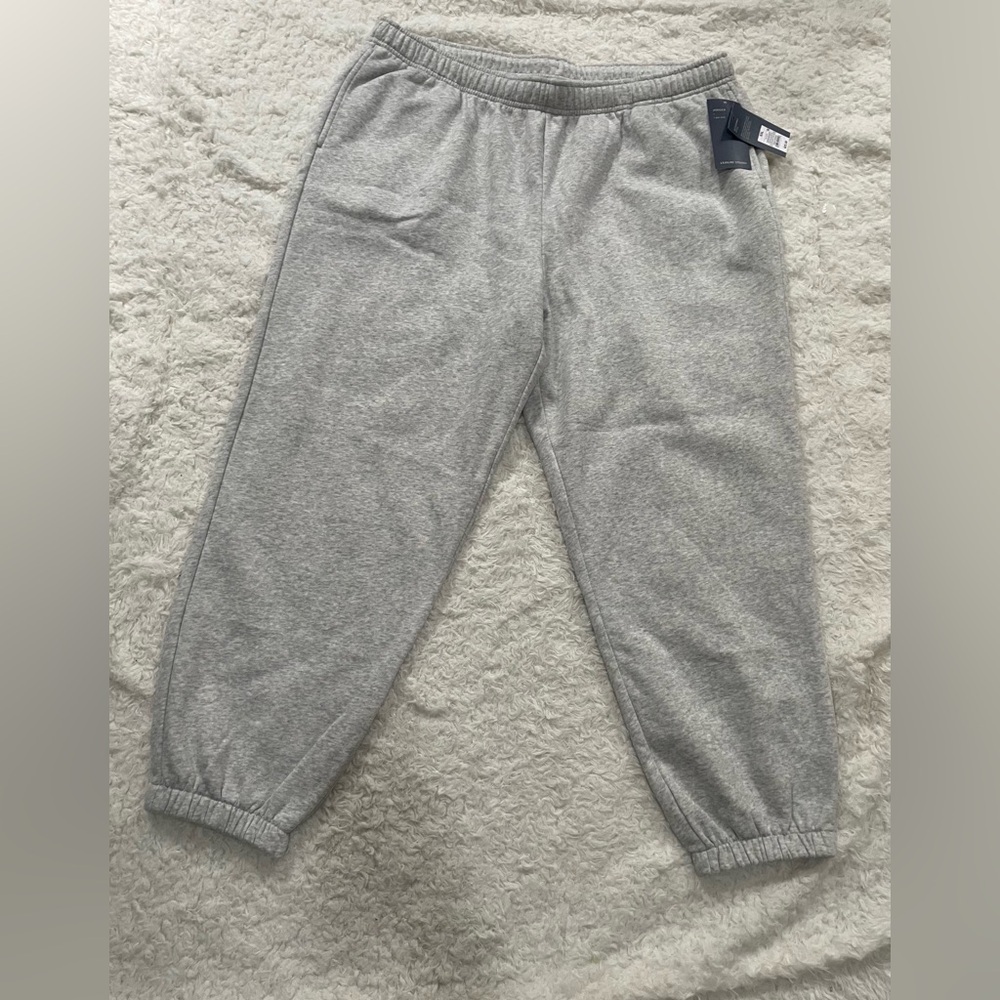 Universal Thread men’s Light Gray Joggers